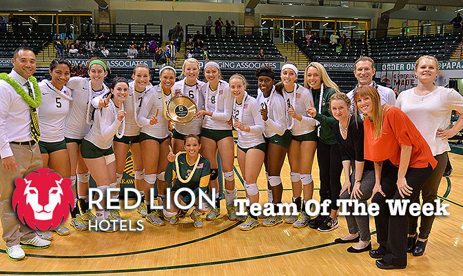 The Seawolves won 12-of-14 sets over the weekend, finishing 4-0 overall.